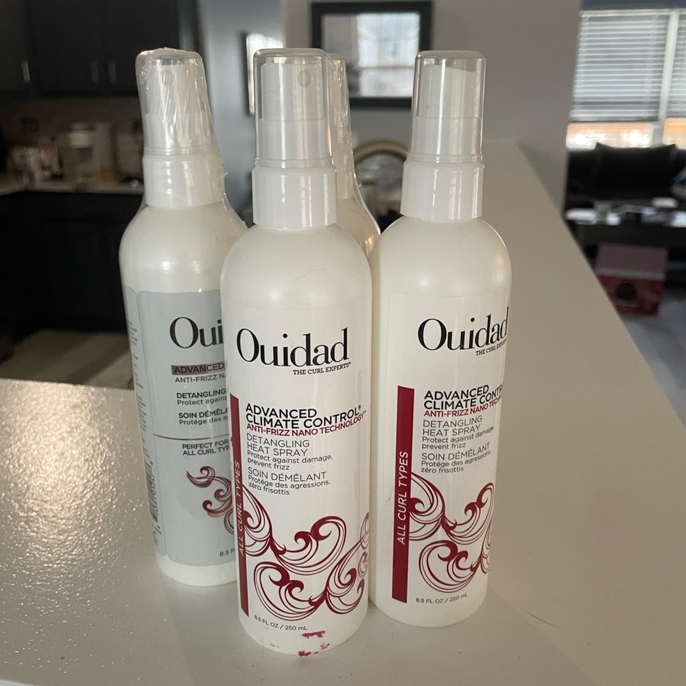 Advanced Climate Control Detangling Heat Spray - White